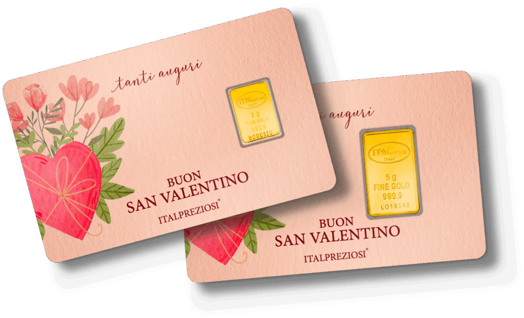 Biglietti regalo San Valentino con un cuore rosso e un disegno floreale, ciascuno con un piccolo lingotto d'oro e il testo "Buon San Valentino" e "Italpreziosi". Perfetti per gli auguri di San Valentino.